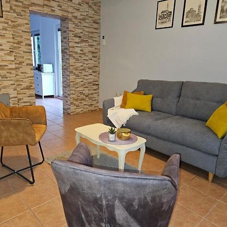 Holiday Home Istra With Jacuzzi Medulin Kültér fotó